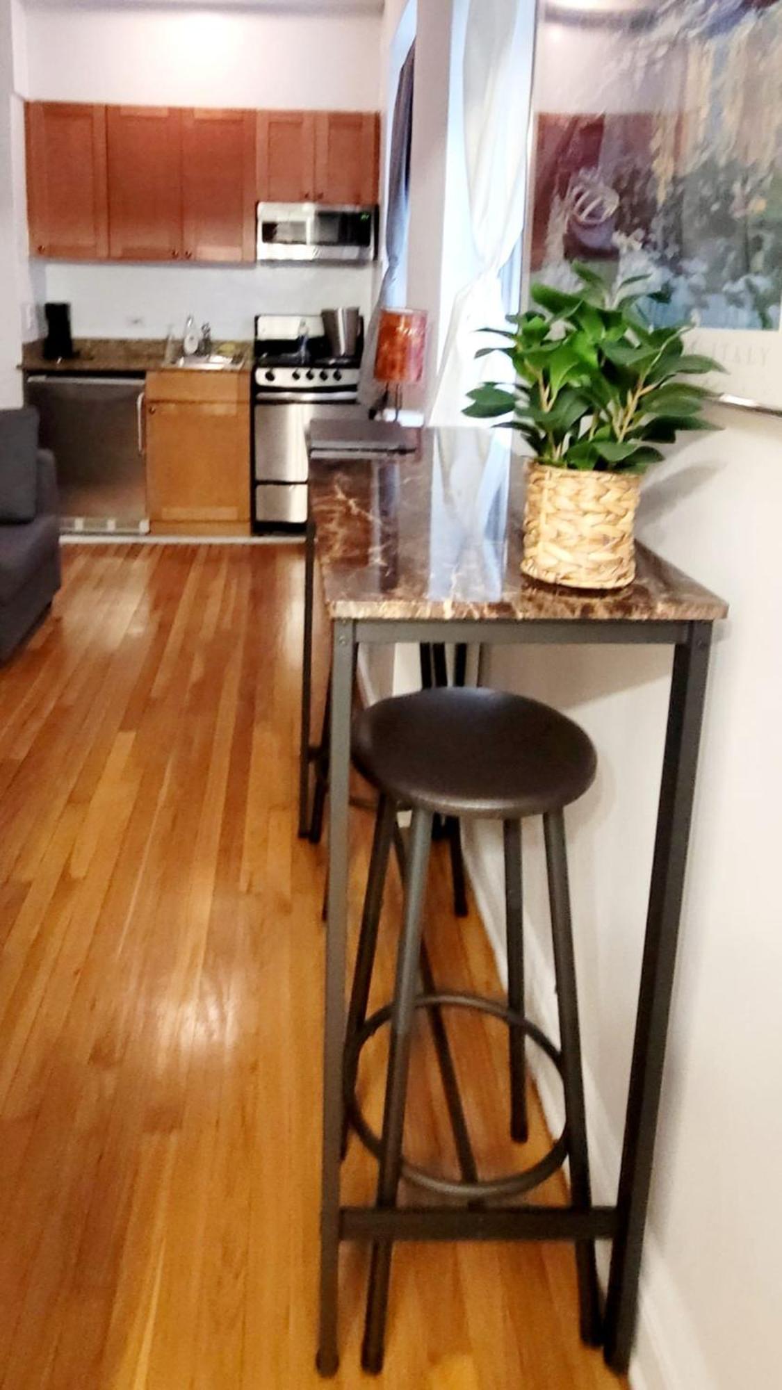 Upper East Side 2 Bedrooms Gem นิวยอร์ก ภายนอก รูปภาพ