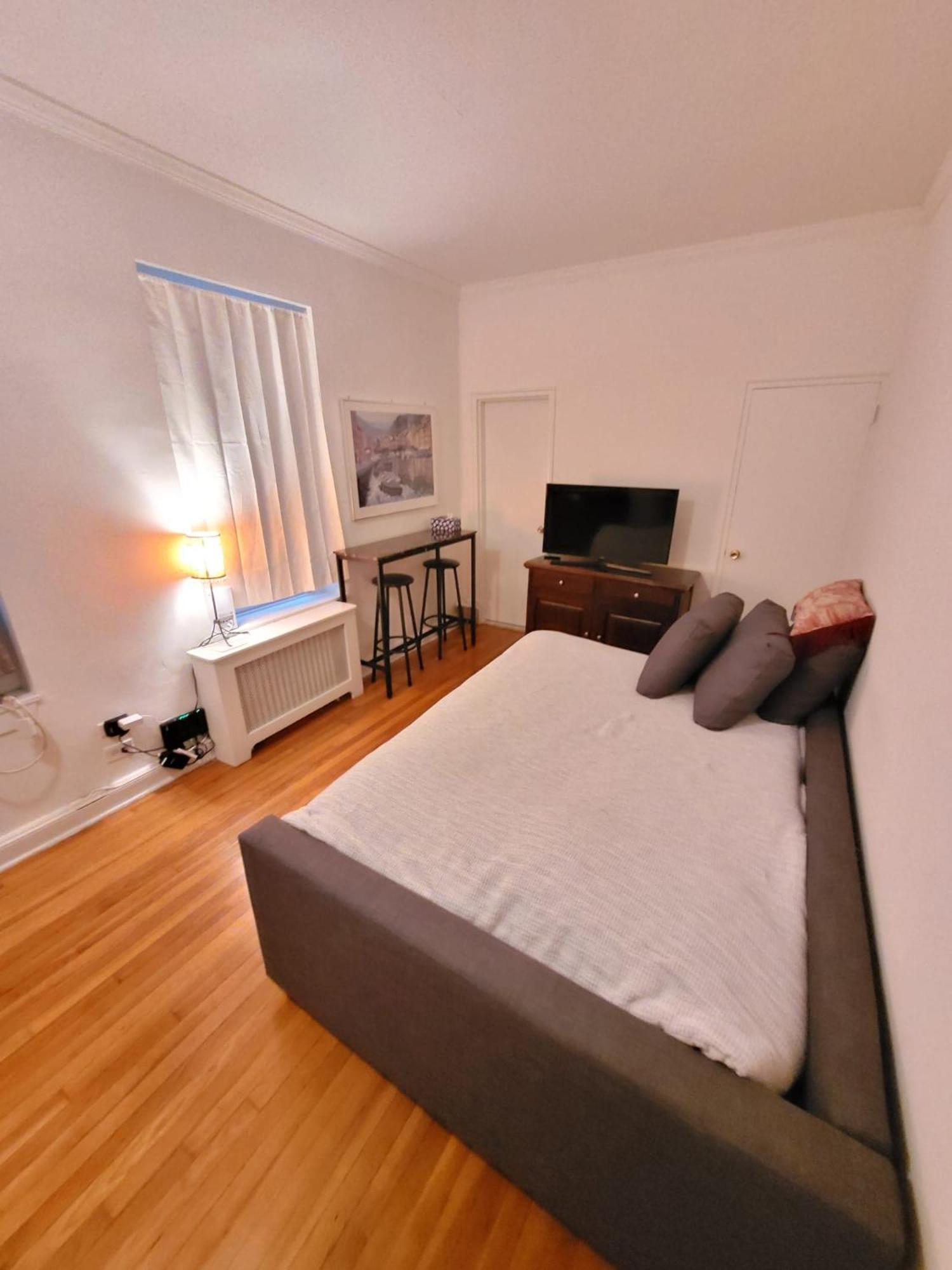 Upper East Side 2 Bedrooms Gem นิวยอร์ก ภายนอก รูปภาพ
